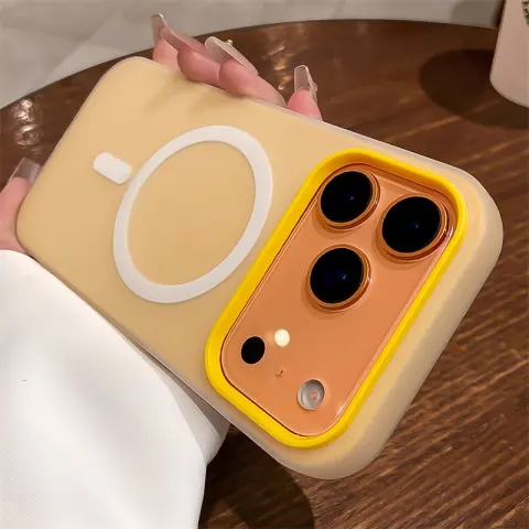 Suitable for 17 Pro Max Phone Case Jelly Magnetic