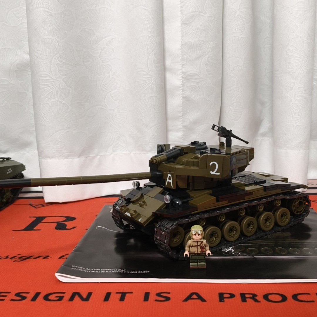 Plastic Building Block Toy