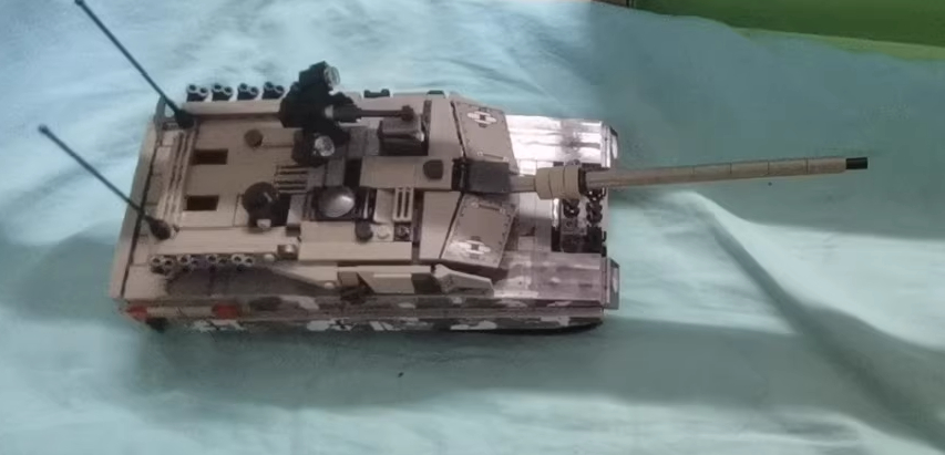 Plastic Building Block Toy