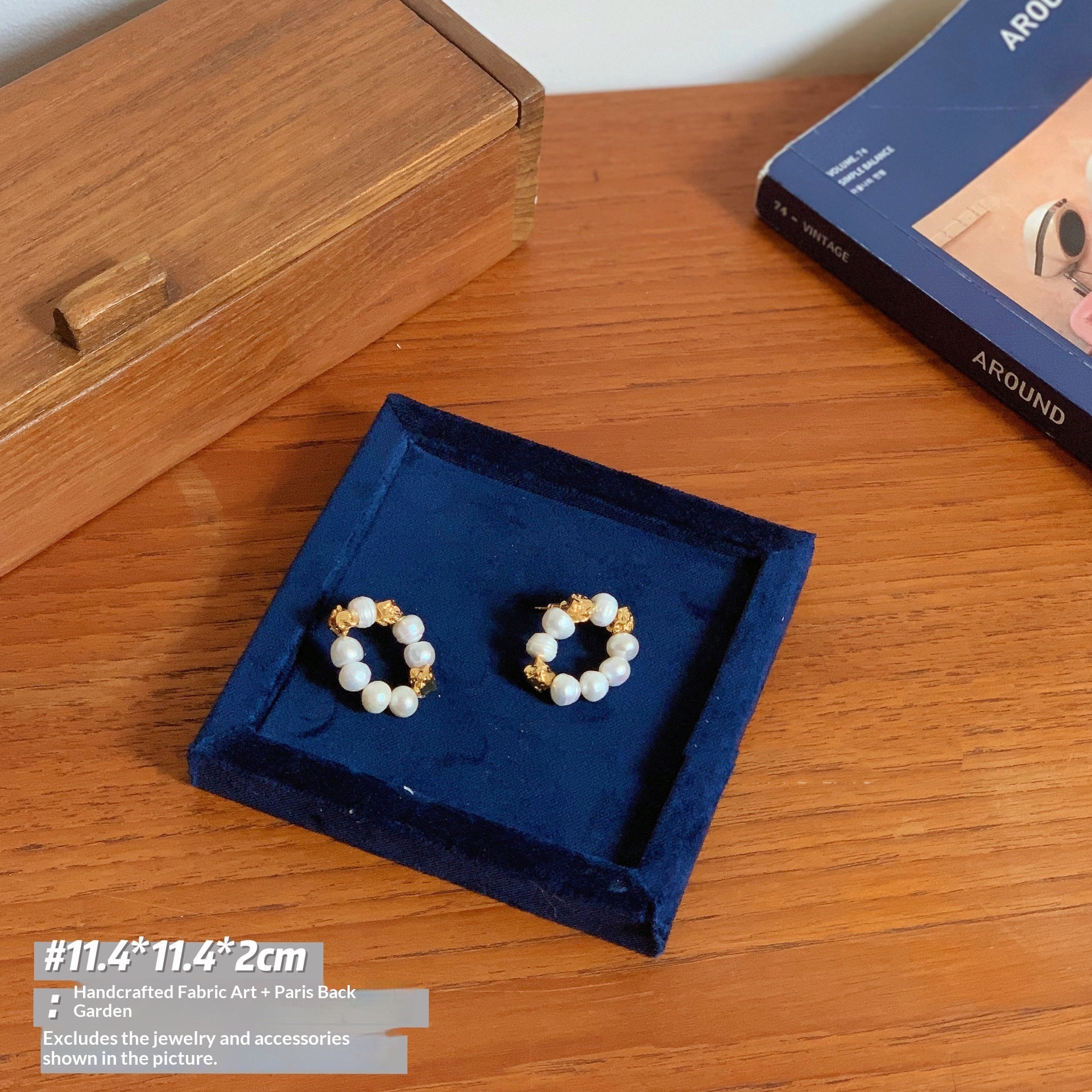 Retro Tray Jewelry Ring And Necklace Display Stand Jewelry Box 8958441a D265 4524 9db3 59a67c110757 Trans