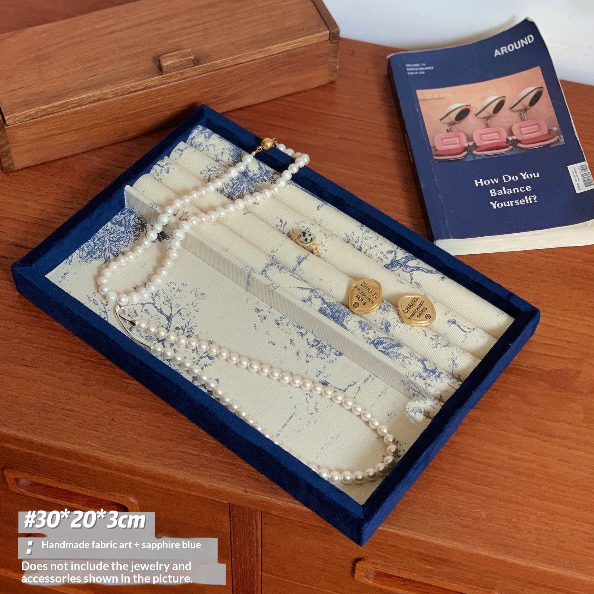 Retro Tray Jewelry Ring And Necklace Display Stand Jewelry Box F965661f 4a1a 4395 A20f 3fc8d4373b25 Trans