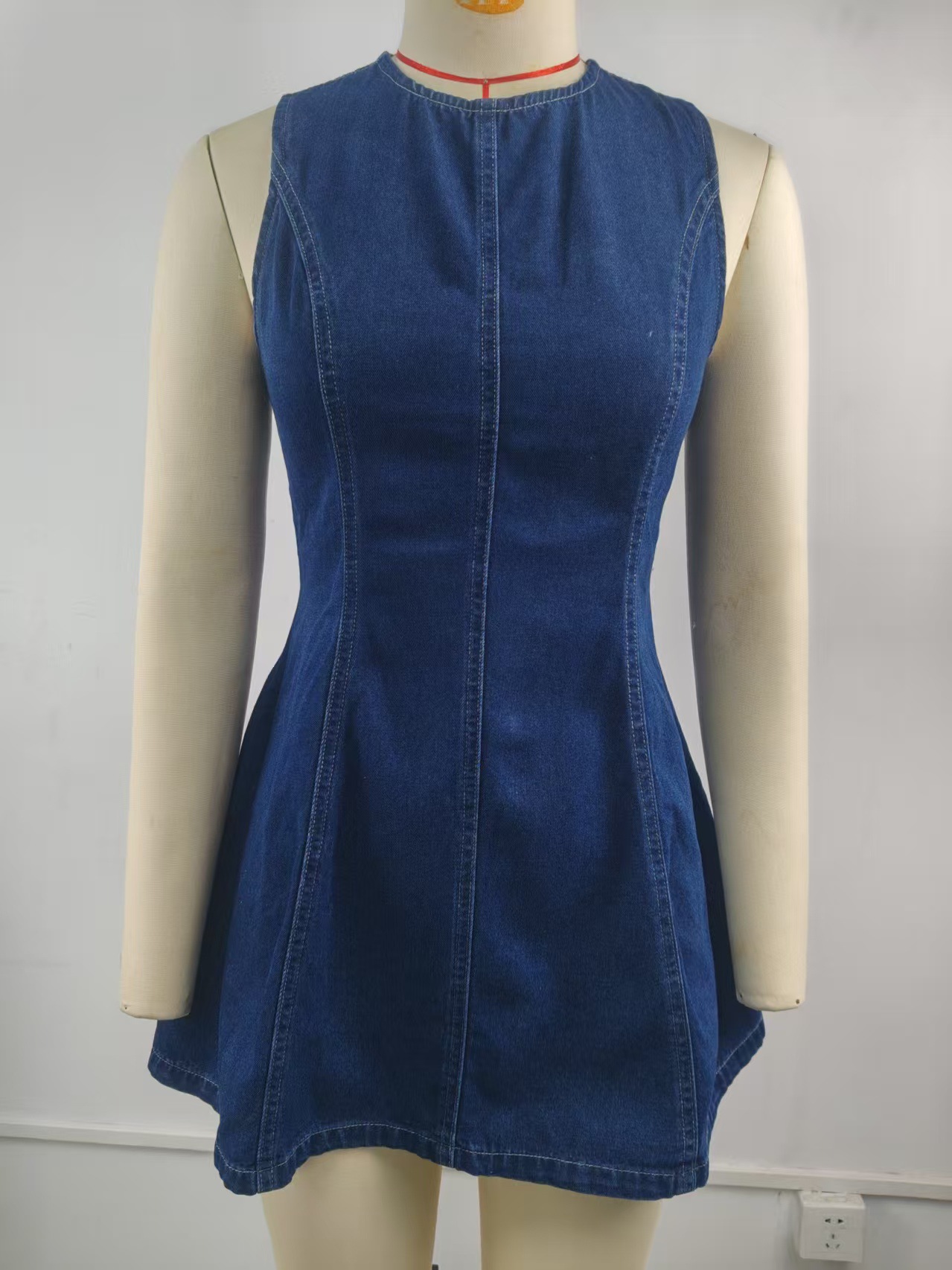 Buy Women's Clothing Online | Buy Trending Dresses for Women