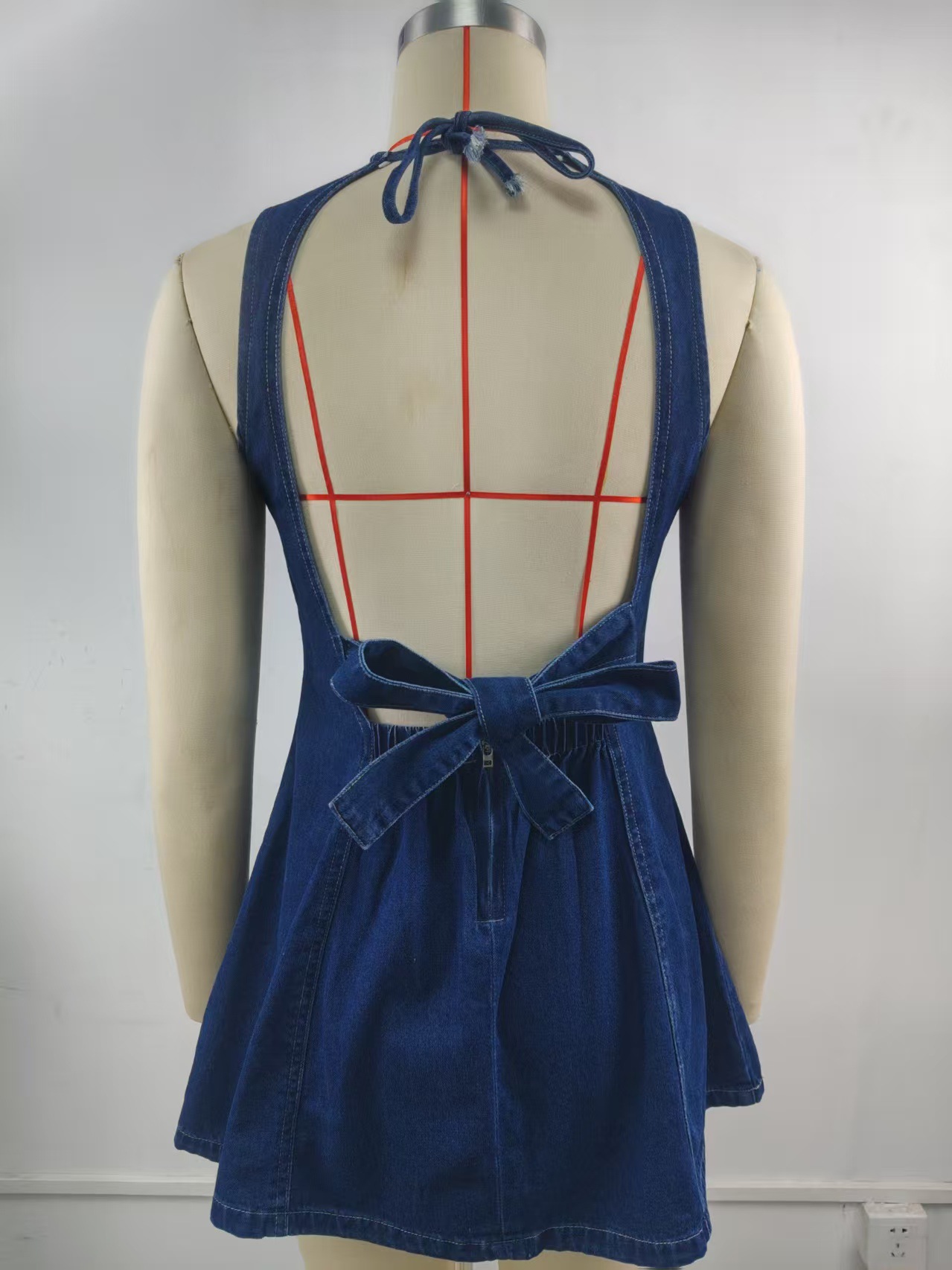 Buy Women's Clothing Online | Buy Trending Dresses for Women