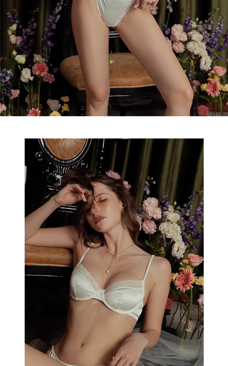 Buy Women's Clothing Online | Buy Trending Dresses for Women