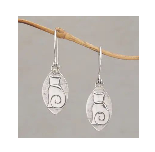 Retro-style Fashion Earrings For Women