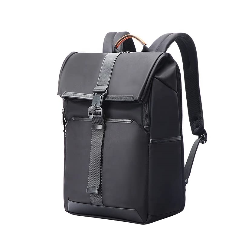 Simple And Stylish Mens New Casual Backpack