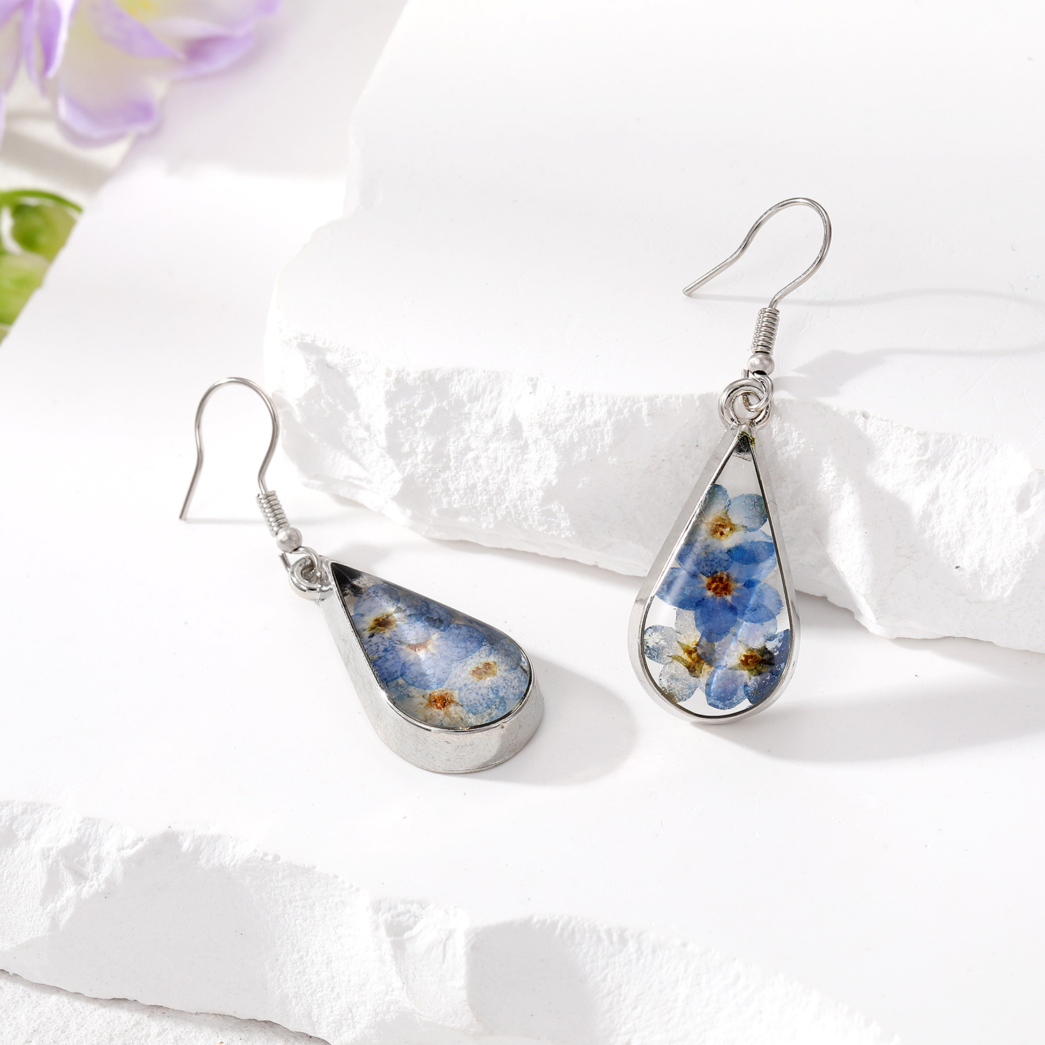 Original European And American-style Waterdrop-Shaped Dried Flower Babys Breath Bouquet Necklace And Earrings