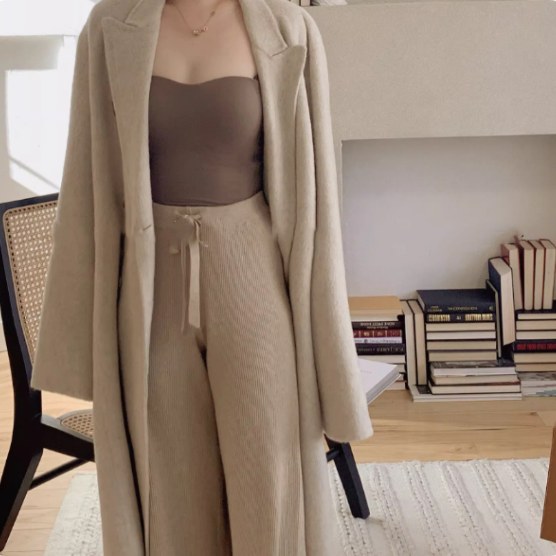 Seamless Ice Silk Camisole With Integrated Back Pads