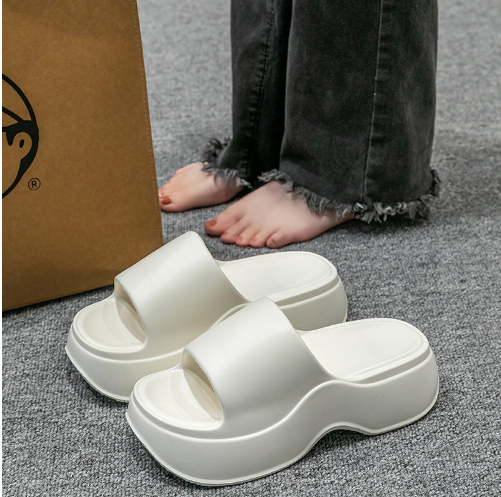 Womens Non-Slip Height-Enhancing Slippers For Home Indoor And Outdoor Wear