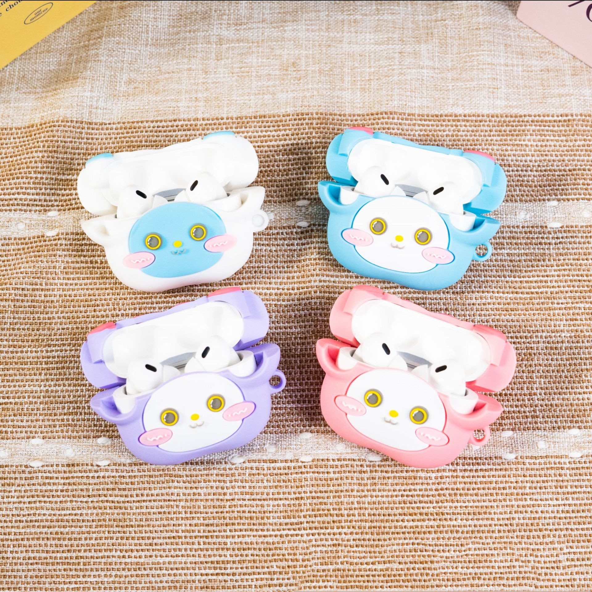 Llavero Ventilador Mini + Funda Audífonos Combo - imagen 1