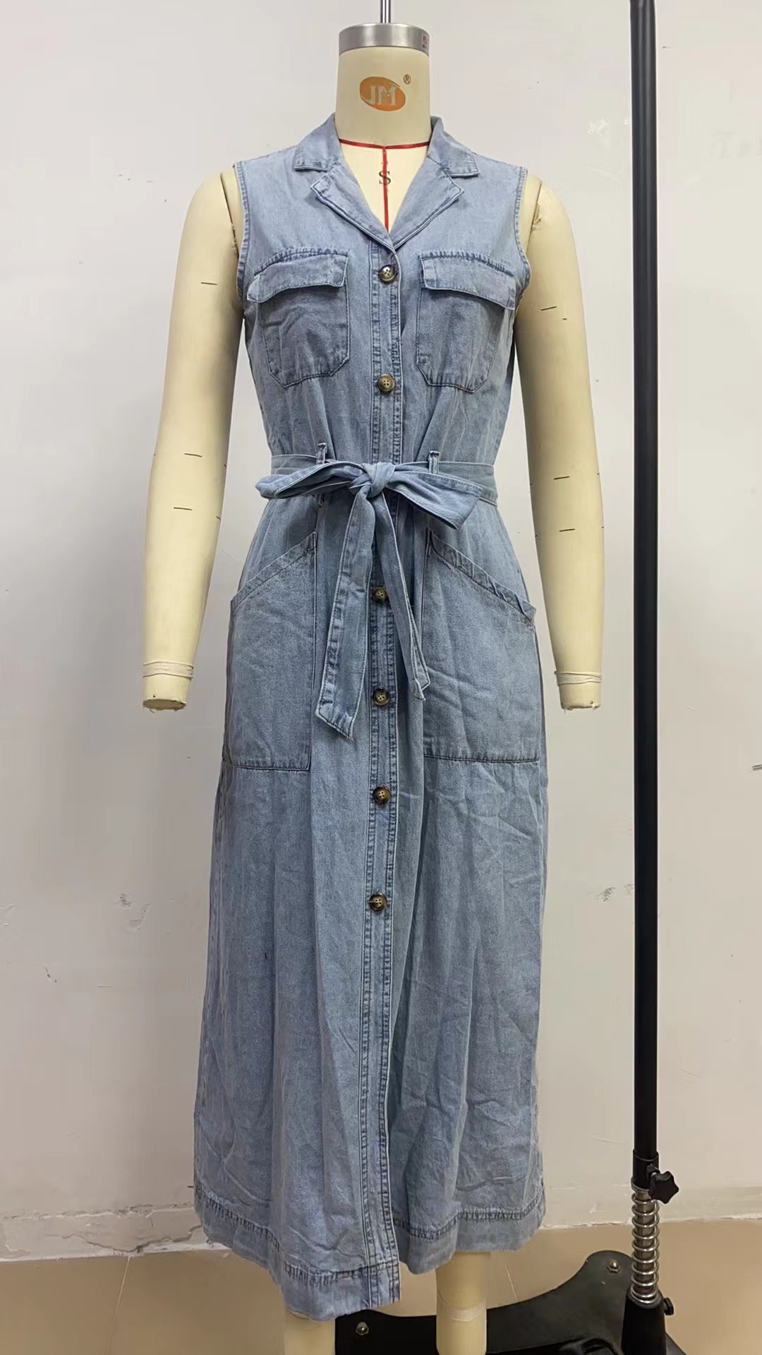 Buy Women's Clothing Online | Buy Trending Dresses for Women