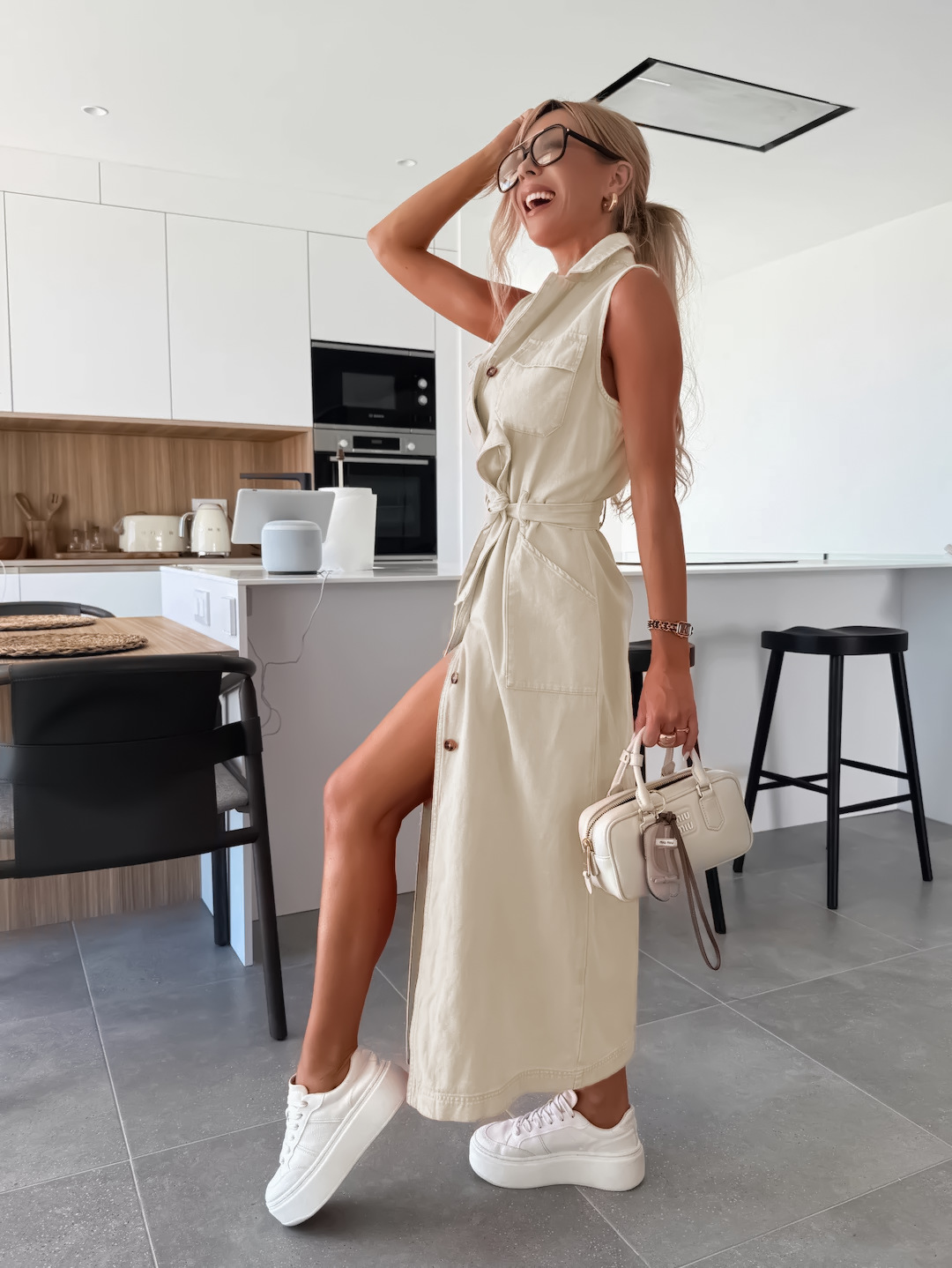 Buy Women's Clothing Online | Buy Trending Dresses for Women