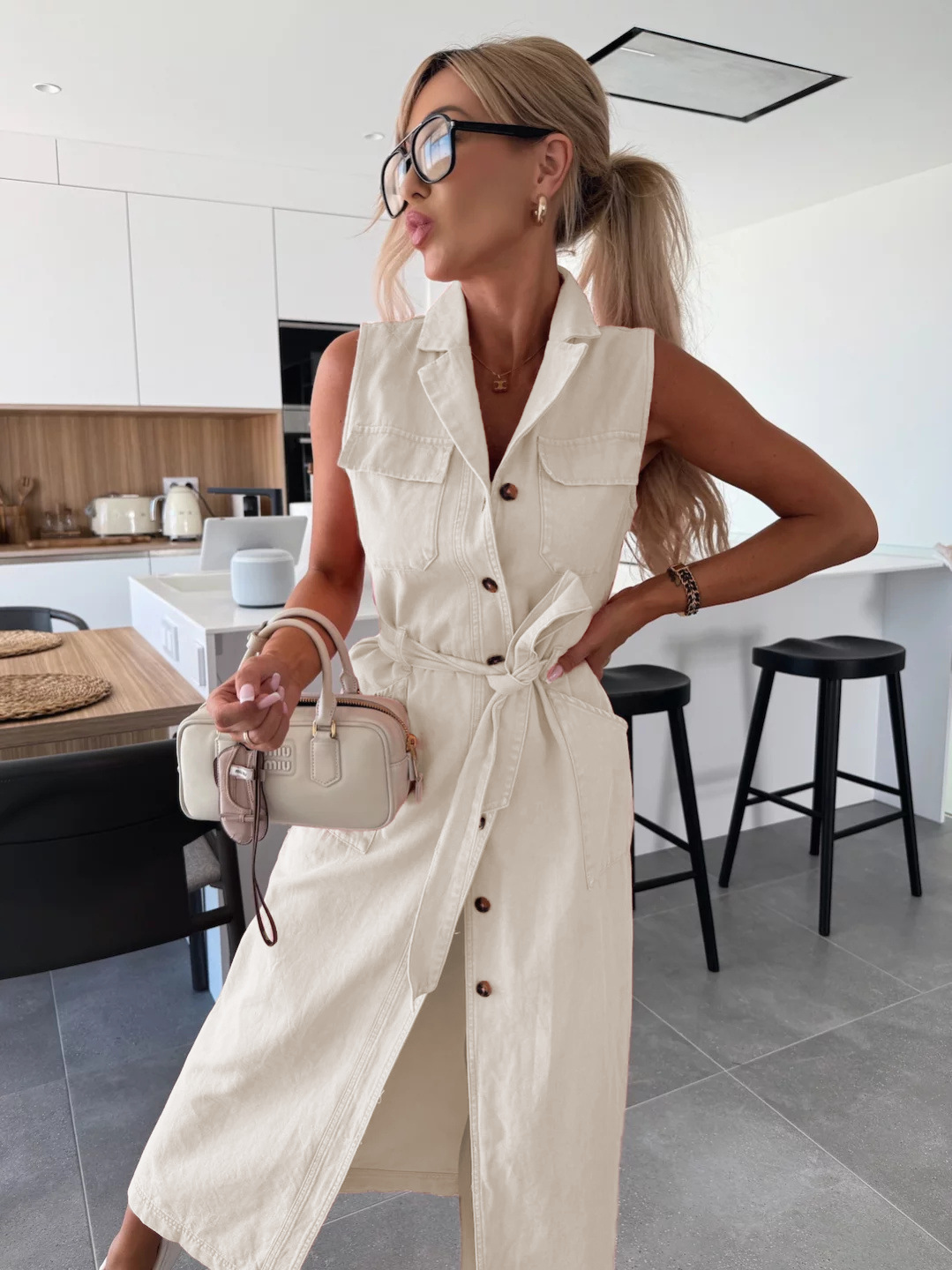 Buy Women's Clothing Online | Buy Trending Dresses for Women