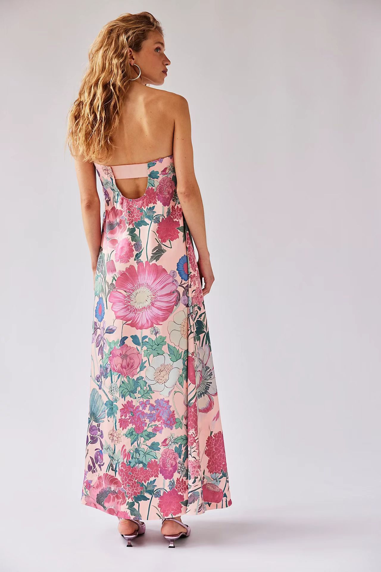 Buy Women's Clothing Online | Buy Trending Dresses for Women