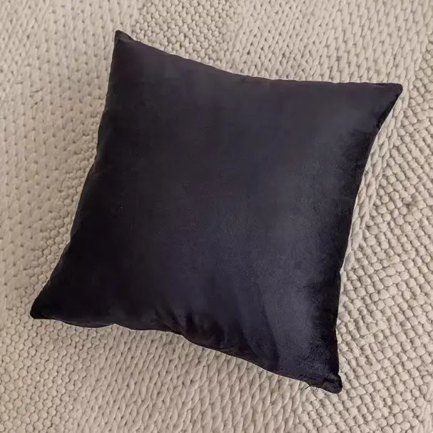 Retro High-End Minimalist Mid-Century Modern Chinese Light Luxury Velvet Throw Pillow