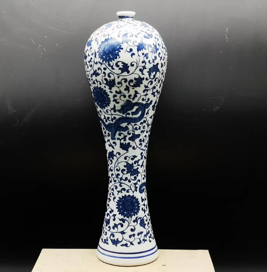 Classic Home Decor Item Beauty Vase - Image 1