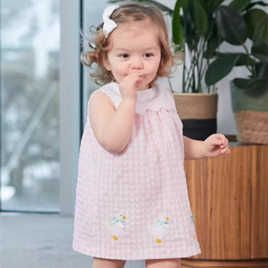 Childrens Sleeveless Suspender Skirt Western-style Cotton Vest Dress For Girls With A Little Duck Design