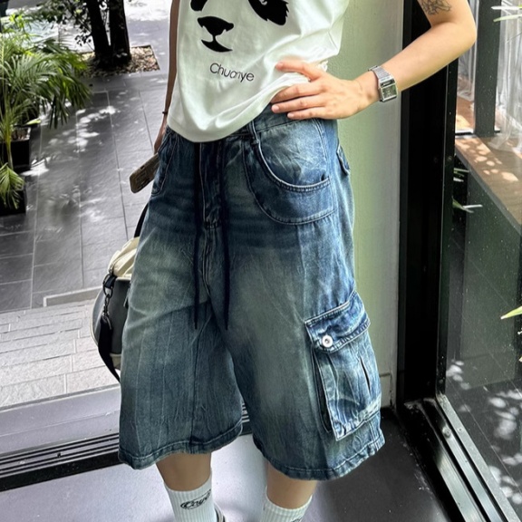 American-style Washed Loose-fit Multi-pocket Denim Capri Pants