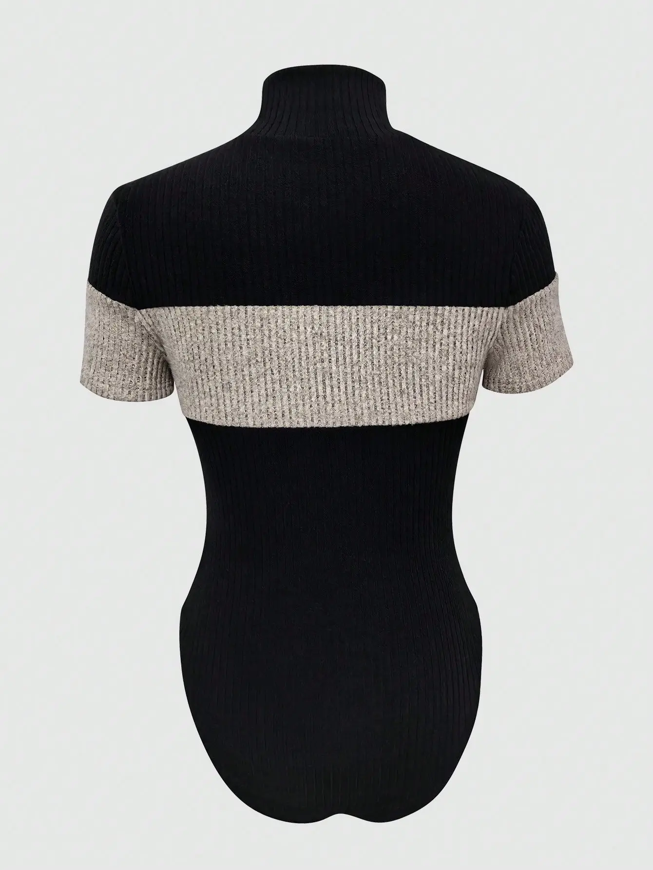 Fashionable Contrasting-Color Striped Knitted Sports Jumpsuit