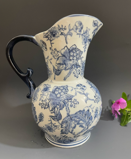 Blue-and-white Ceramic Milk Jug Vase Handmade
