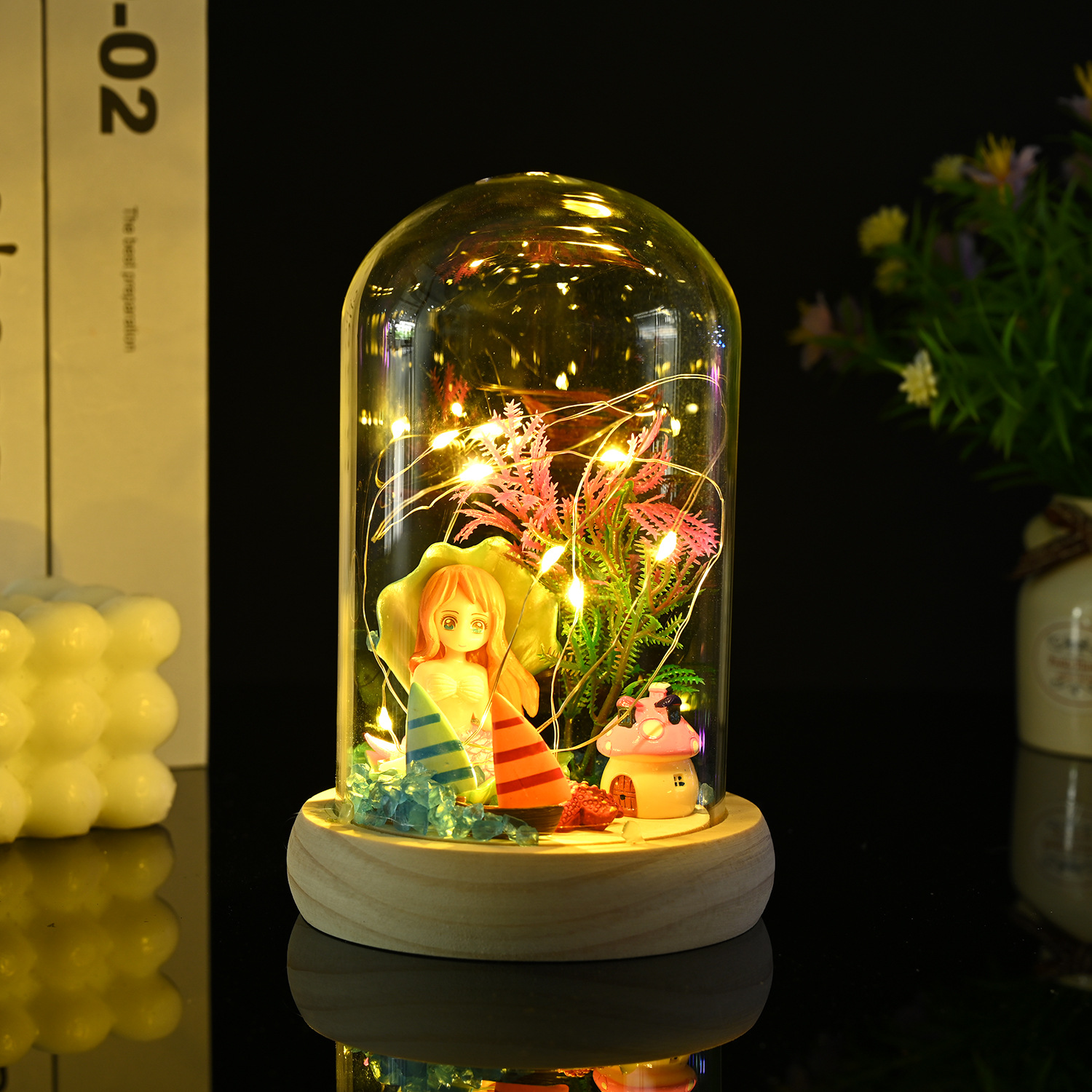 Desktop ornament gift resin glass dome (dinosaur-style)