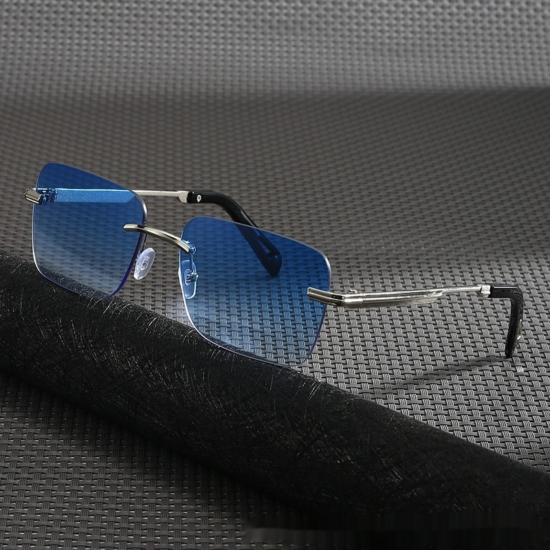 Hollow-out Square Sunglasses For Men And Women - Image 1