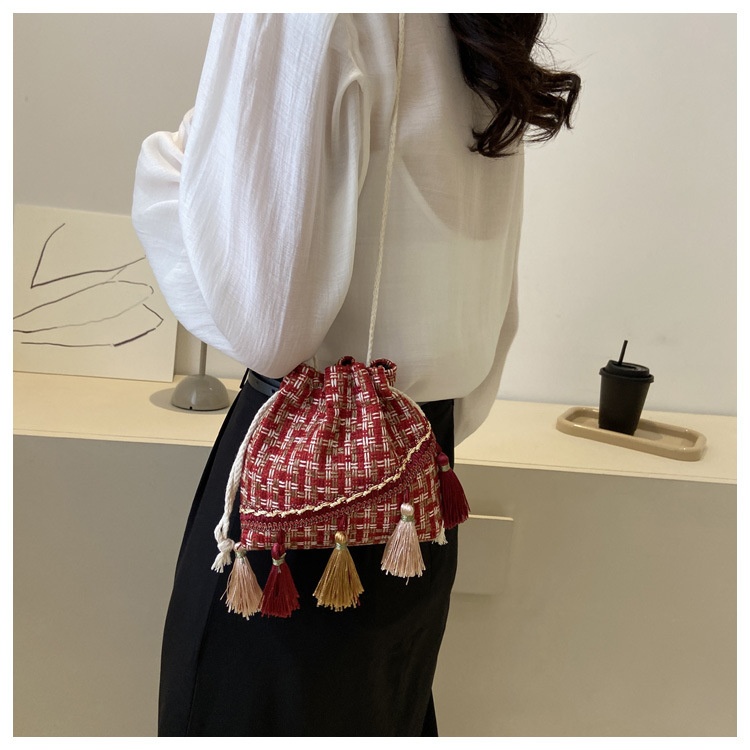 Bucket Bag Bohemian Ethnic Style 20 76c66a70 9da8 4b80 9186 c9a318c0a075 trans