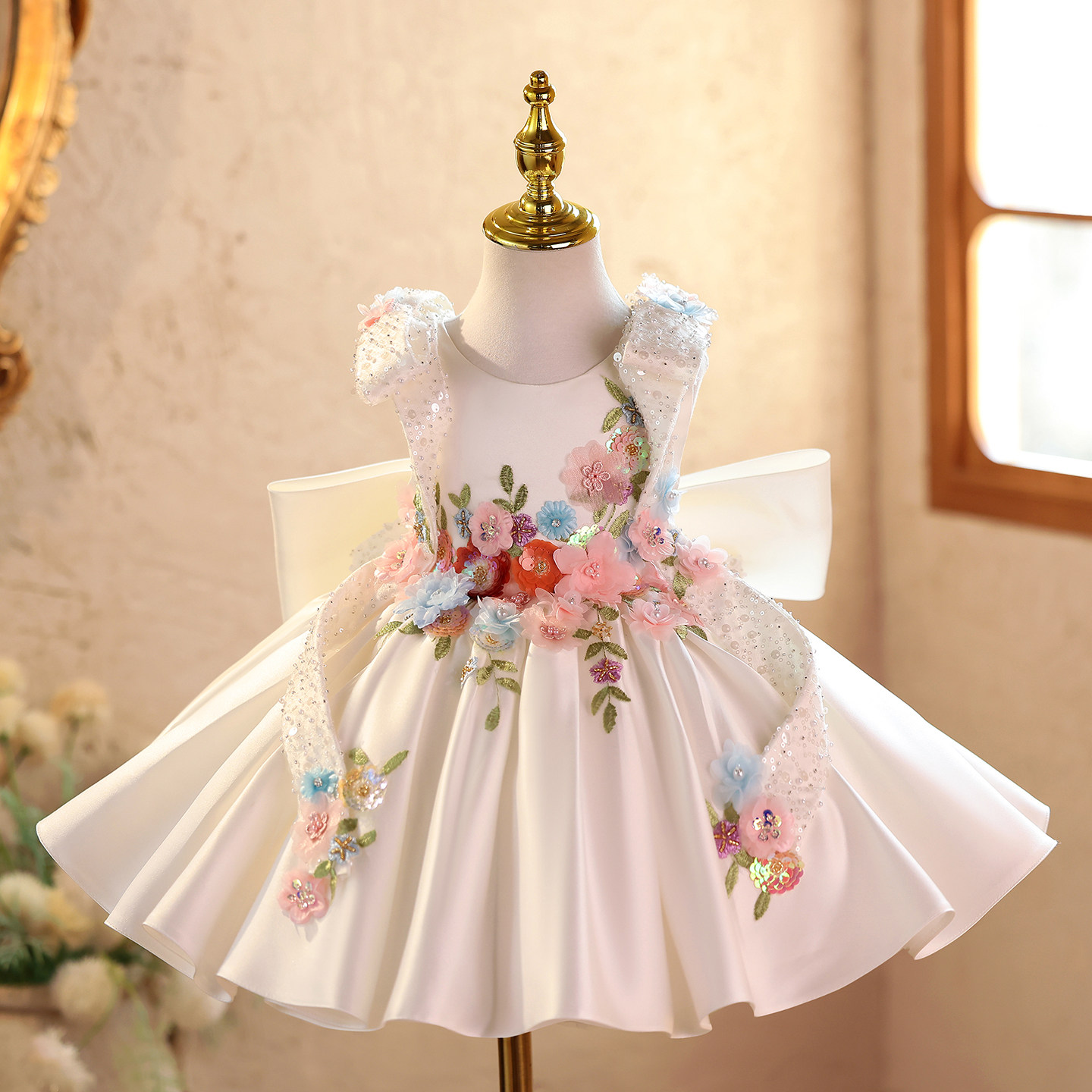 Girls Puffy Skirt For Childrens Piano Performance