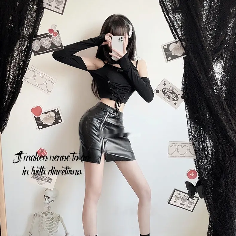 Dark-style Cool And Edgy Short Sheath Skirt With A Zipper Exuding A Pure Desire Aesthetic