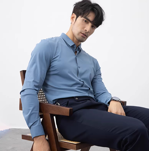 Long-Sleeve Seamless Shirt