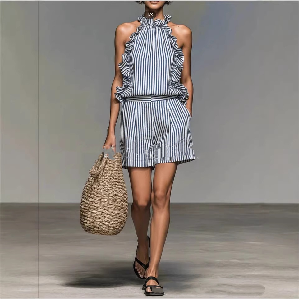 Striped Print Stand Collar Sleeveless Loose Top And Shorts Set