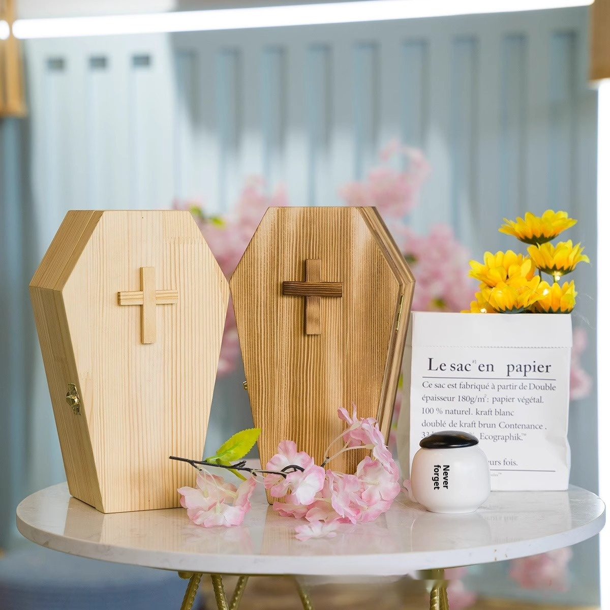 Pet Cremation Urns And Funeral Supplies