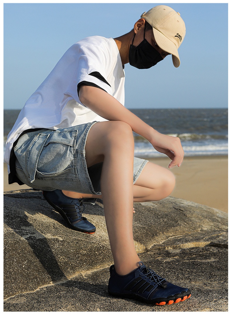 Unisex Water Shoes - Non-Slip Breathable Aquatic Shoes — detail view 4