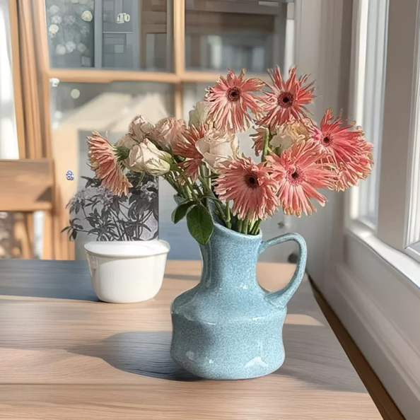 Ceramic Hand-Held Vase, picture 3 of 4