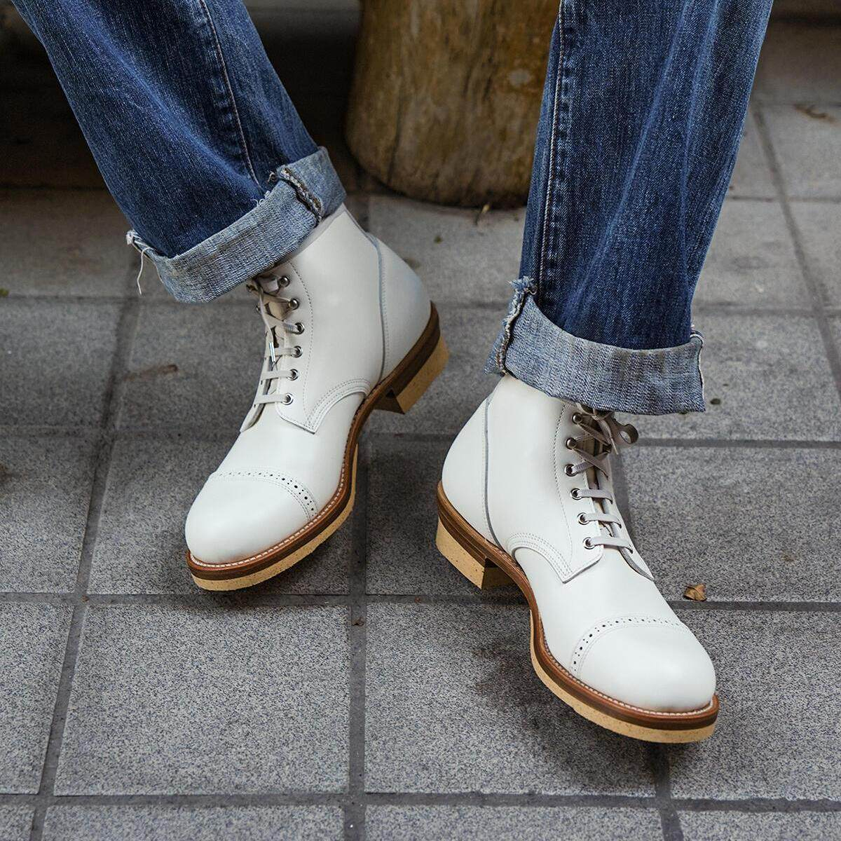 Men's Outdoor British-style Lace-up High-top Leather Shoes