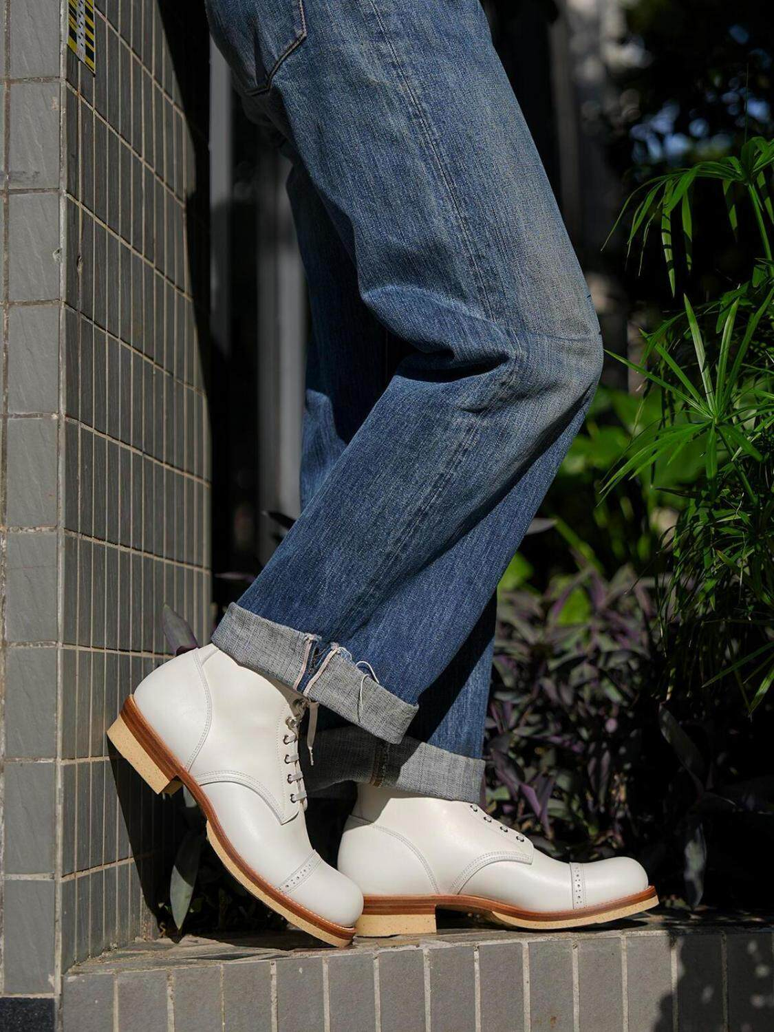 Leather High-Top Shoes
