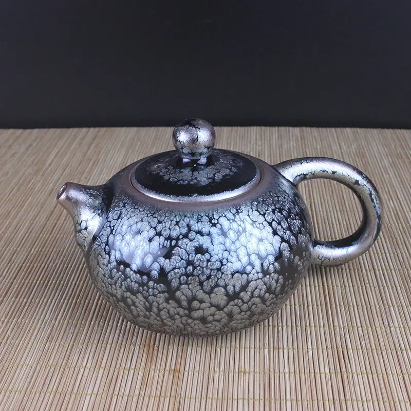 Jianyang Jian Ware Iron-bodied Health-preserving Oil-spot Xishi Teapot