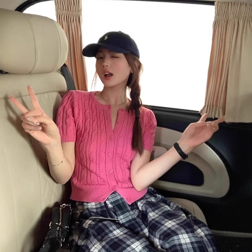 Korean-style Casual Slimming Short-sleeve Knit Top For Women Thumbnail 6