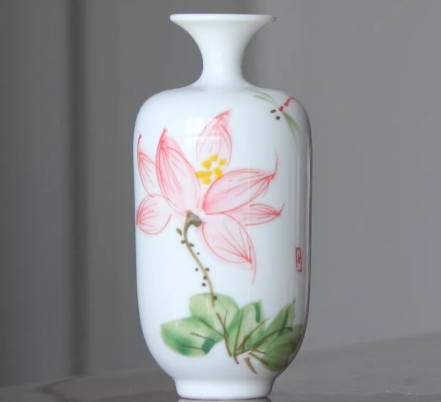 Decorative Tea Table Mini Blue-And-White Porcelain Vase, picture 2 of 12