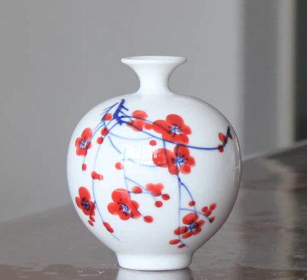 Decorative Tea Table Mini Blue-And-White Porcelain Vase, picture 8 of 12