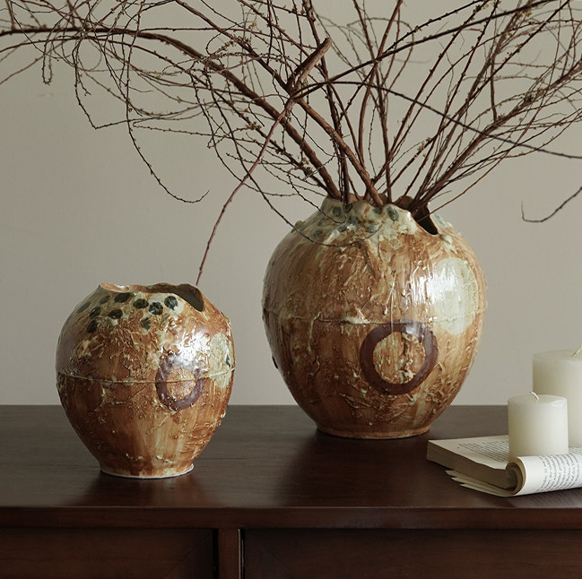 Handmade ceramic vase ornament (small size)
