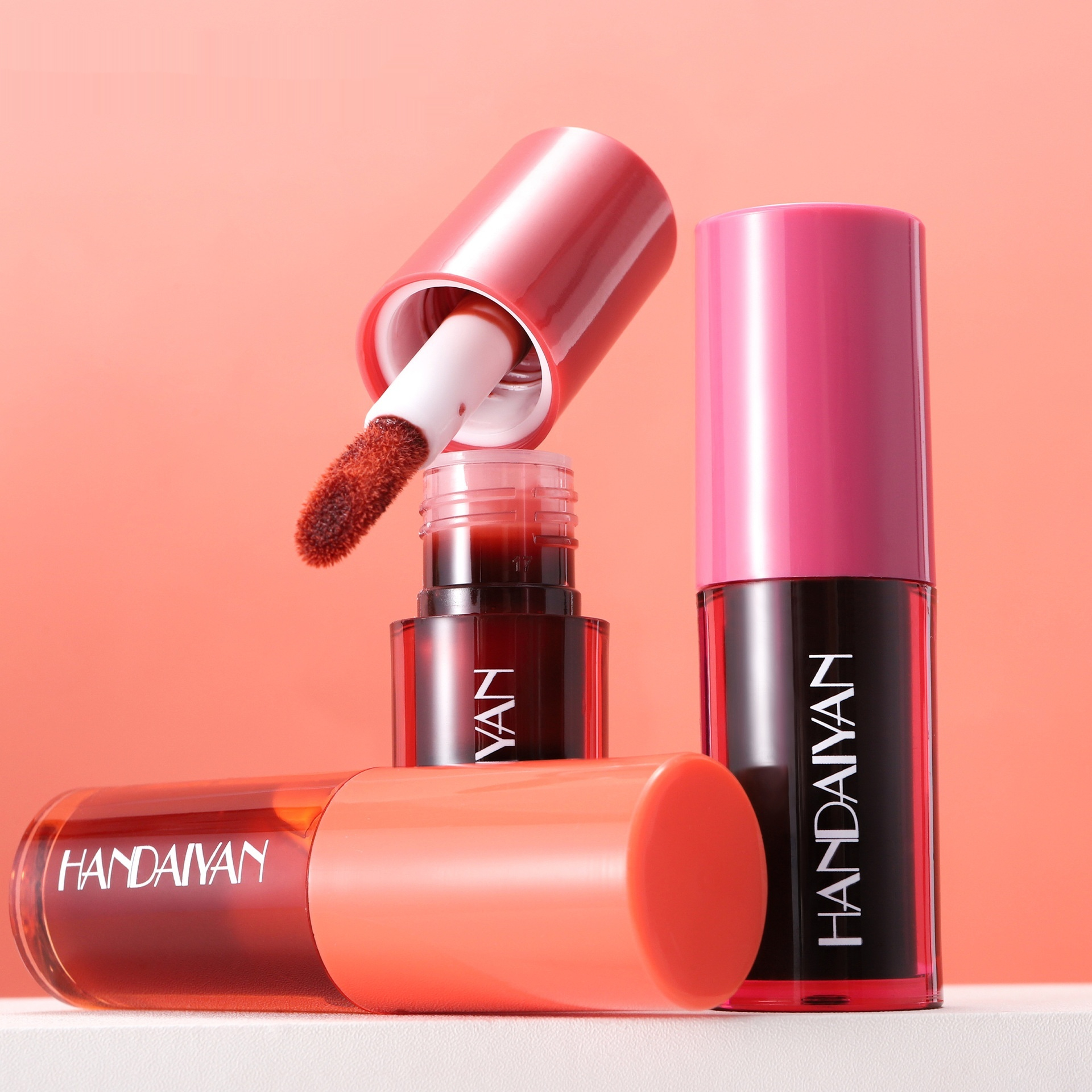 Shiny Waterproof And Smudge-proof Lip Gloss