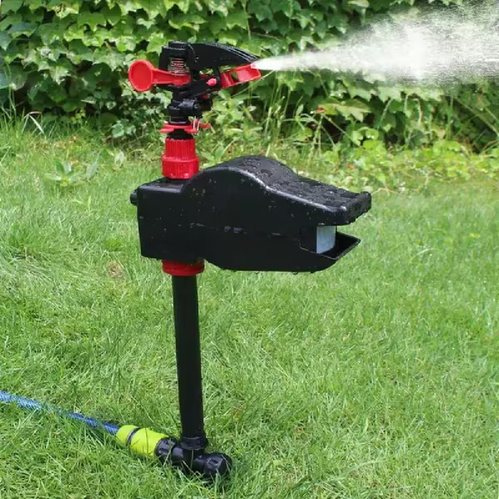 Automatic Sensing Of Garden Sprinkler Tools