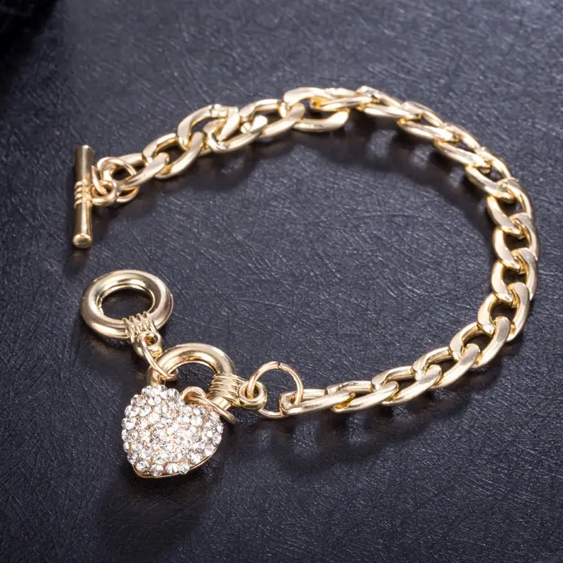 Fashionable Gold-Plated Diamond-Encrusted Hoop And Heart Bracelet