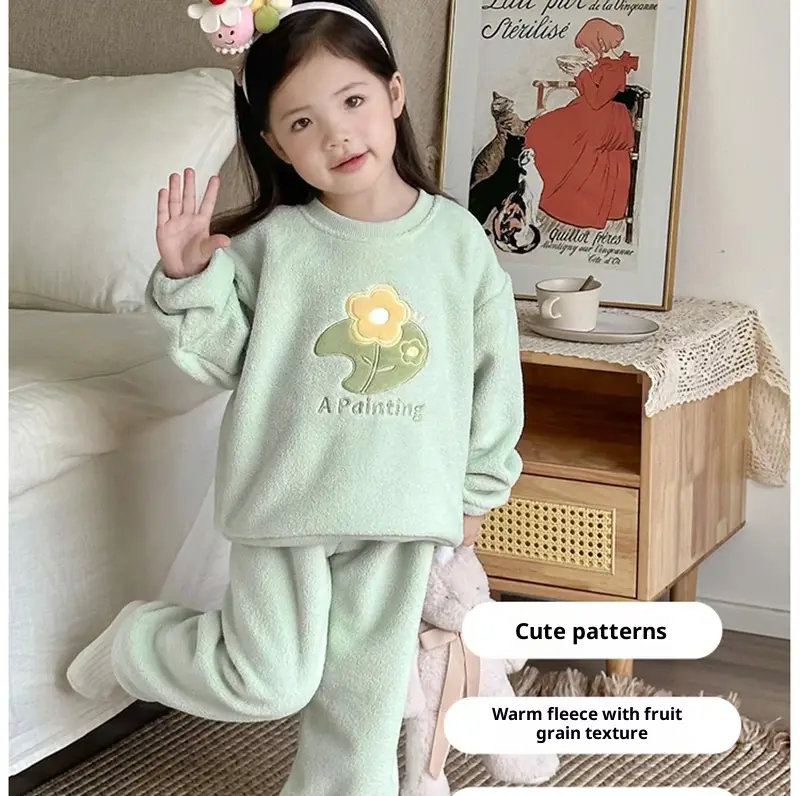 Girls' Outdoor Crew-Neck Long-Sleeve Two-Piece Pajama Set