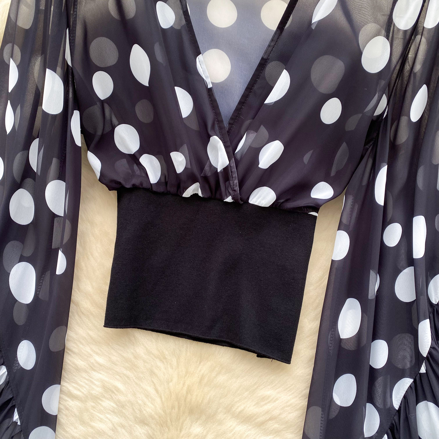 Sheer Cross V-Neck Waist-Cinched Flare-Sleeve Polka-Dot Top 34 e9dcc19a c506 4452 8927 b0d0de8eb53d