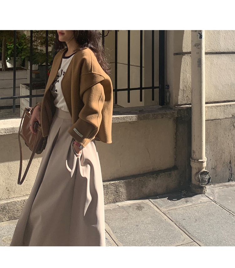 High-waisted Pleated Midi A-line Maxi Skirt 35 e94baea1 0455 47c9 aa22 34ba28985888 trans