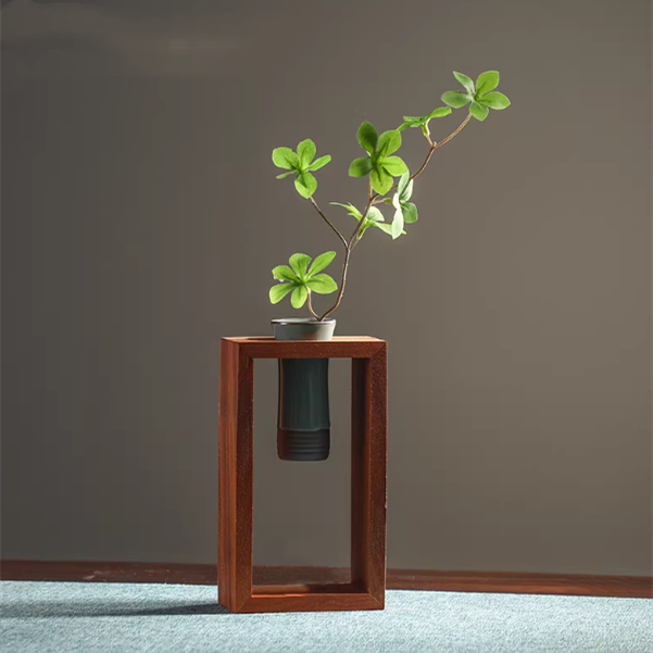 Ceramic Tabletop Vase for Dried Flowers