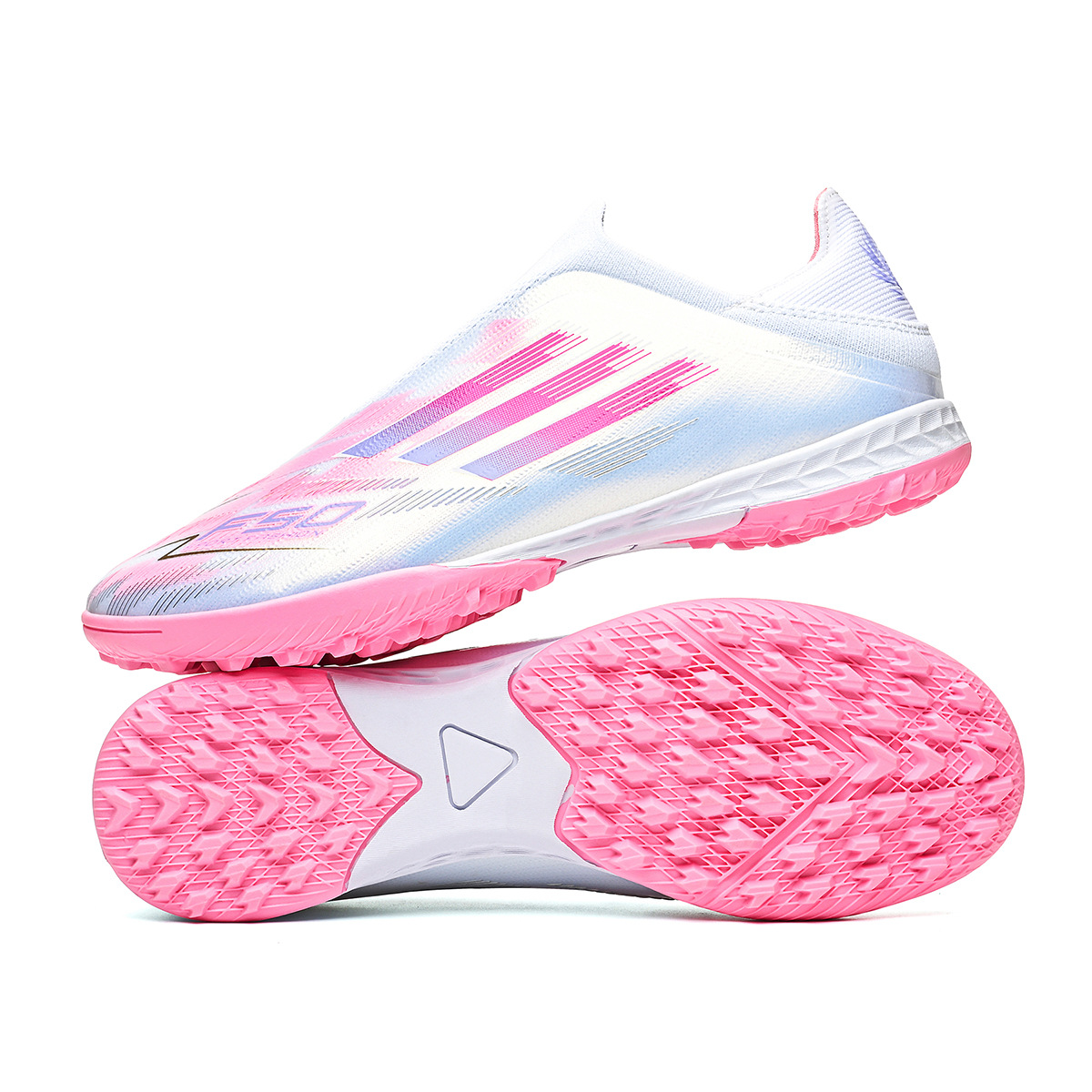 Low-cut Long-stud Outdoor Soccer Cleats 25 Low-cut Long-stud Outdoor Soccer Cleats