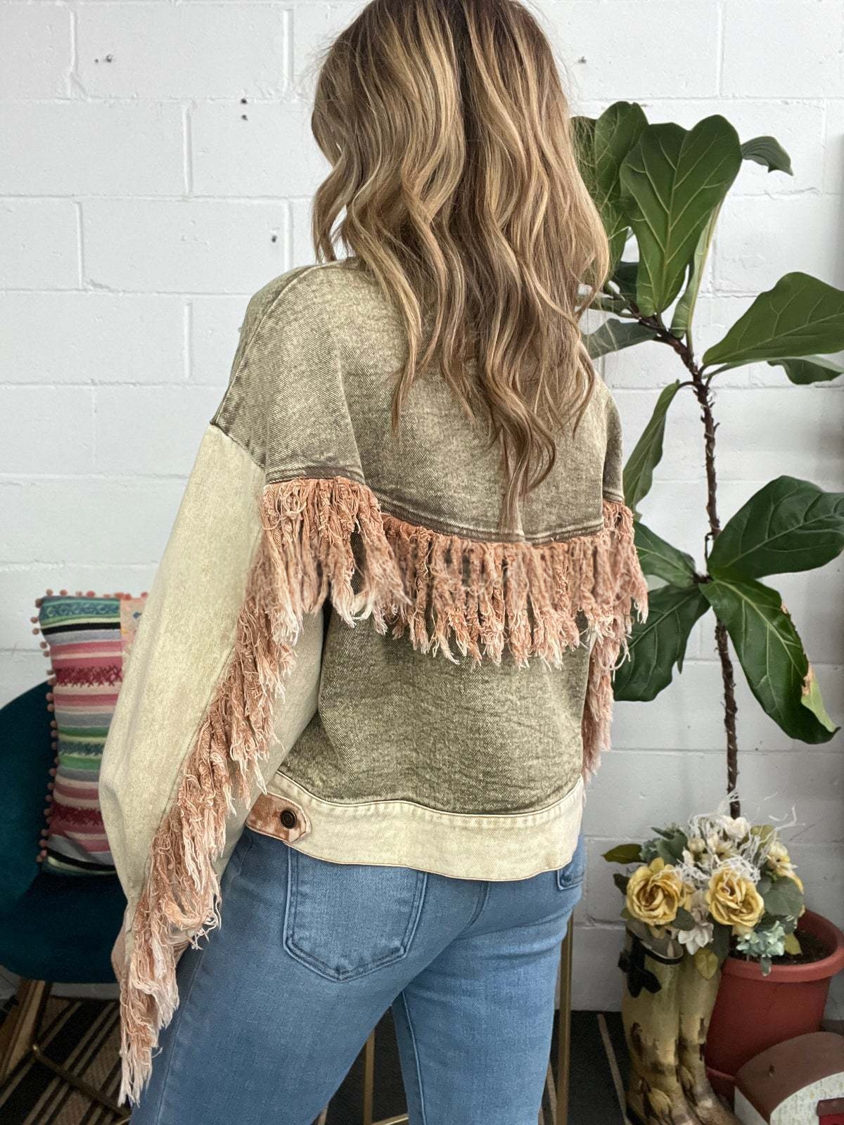 Washed Contrast-Color Fringe Raw-Edge Work Jacket for Women